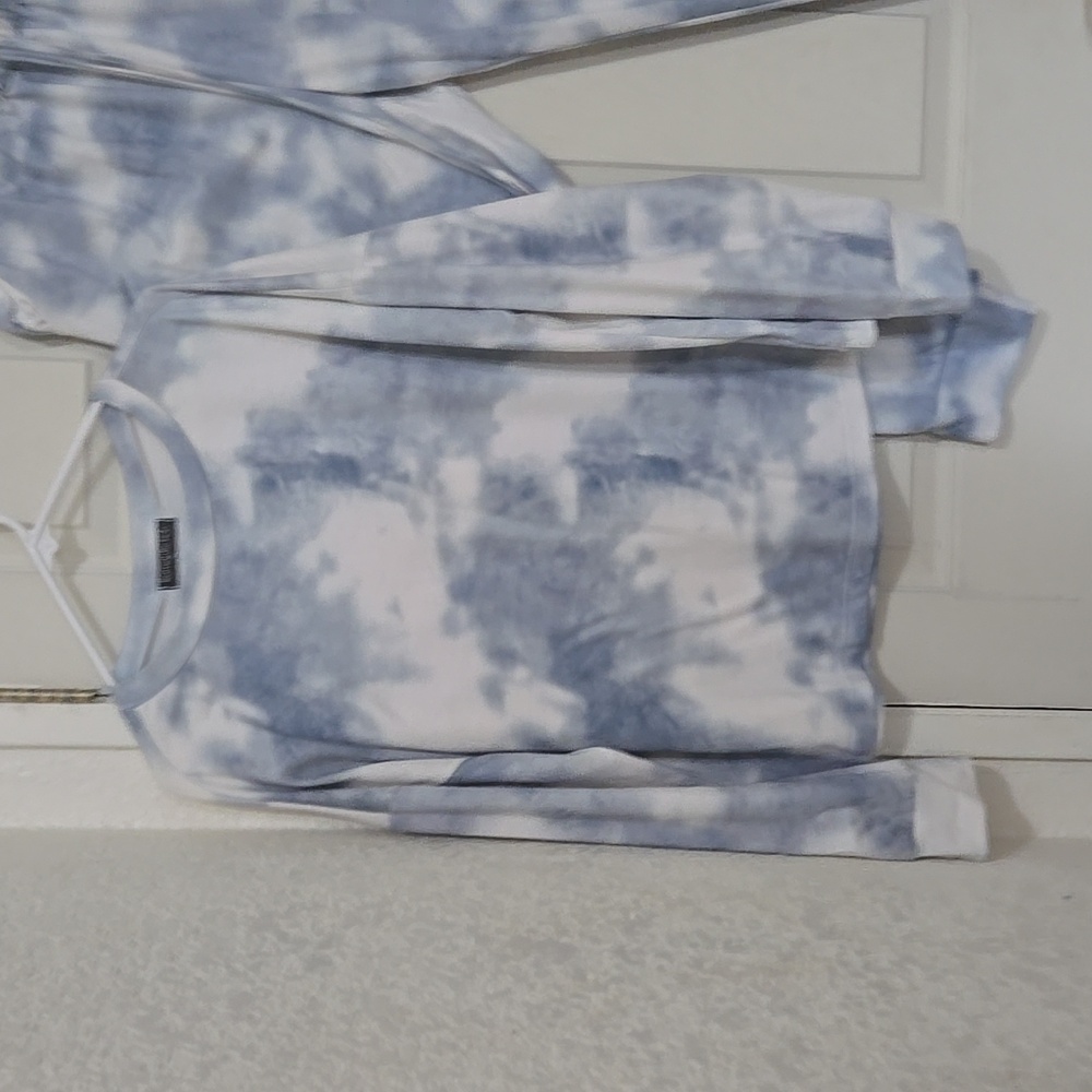 Jogger - Picture 2 of 2